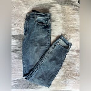 NWOT Black Orchid cropped jeans